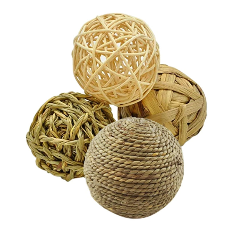 4PCS Pet Chew Toy Natural Grass Ball For Rabbit Hamster Guinea Pig.