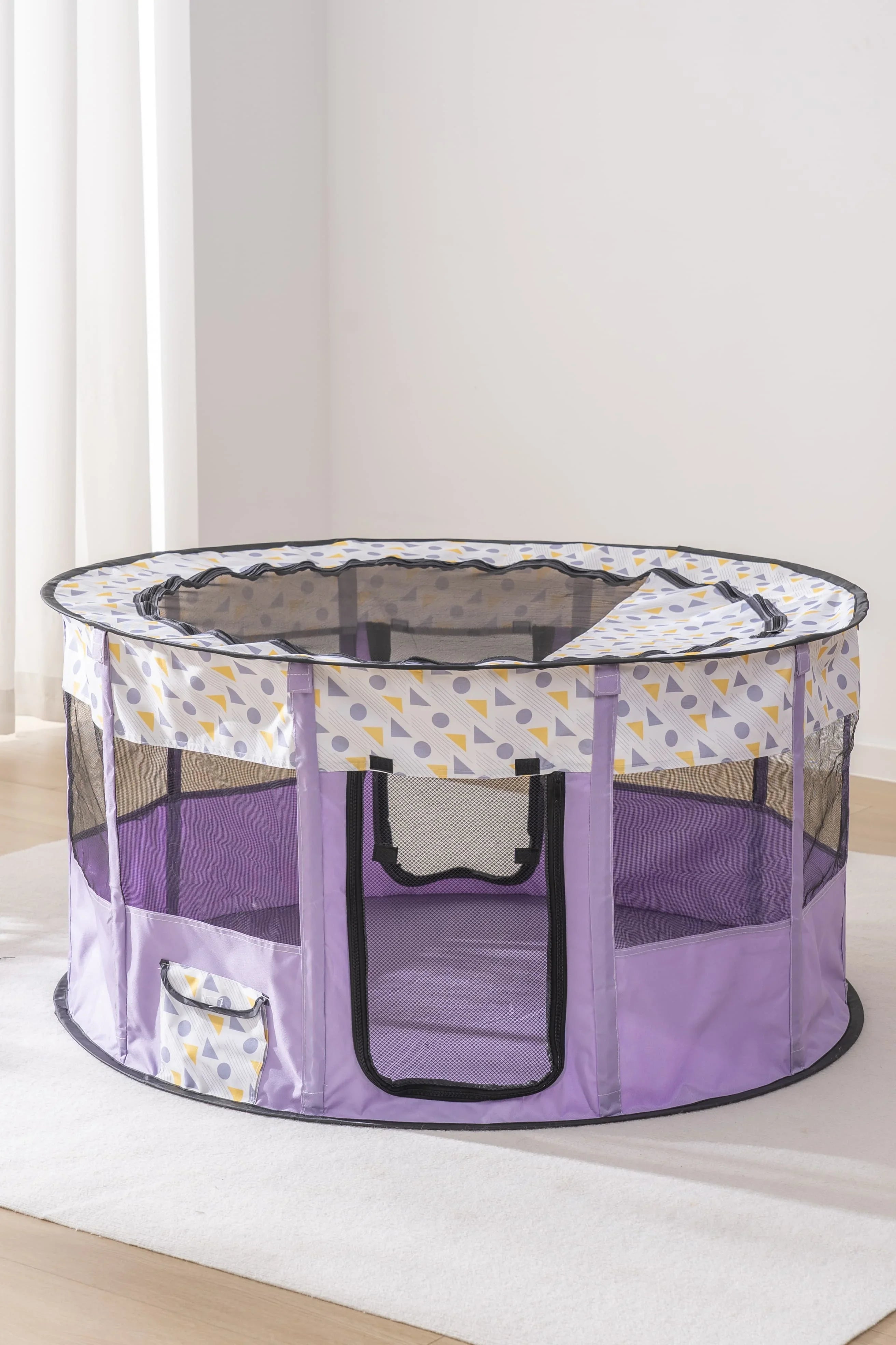 Foldable Mesh Ventilated Circular Cat Nest Outdoor/Indoor.